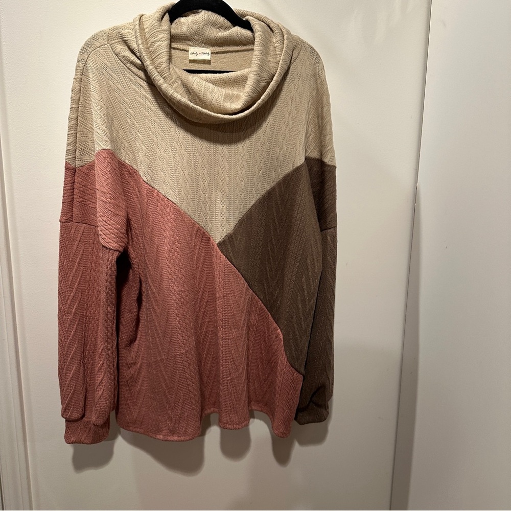 NWOT Lovely Melody Pink and Brown Cowl Neck Sweater 1X